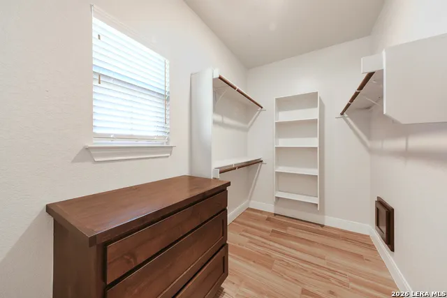 105 Bobby Lynn Adkins, TX 78101